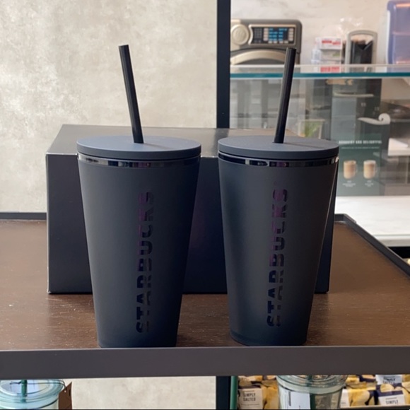 STARBUCKS MATTE BLACK CUP!🖤 - Picture 2 of 2
